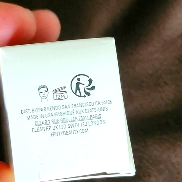 NEW! Fenty Beauty Match Stix Contour Skinstick in Suede Size 0.25 oz - Picture 10 of 11